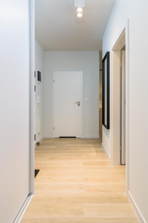 Apartments Poznan Fabryczna By Renters Εξωτερικό φωτογραφία