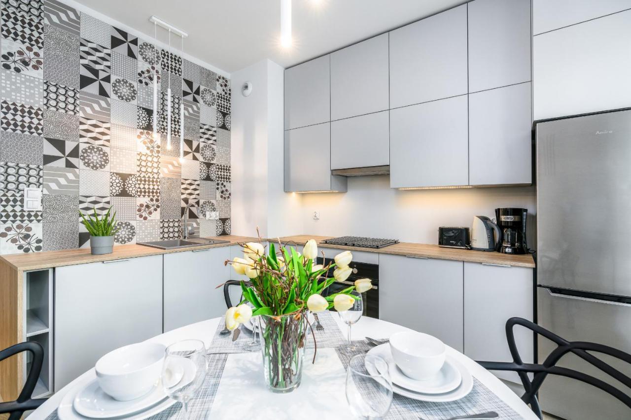 Apartments Poznan Fabryczna By Renters Εξωτερικό φωτογραφία